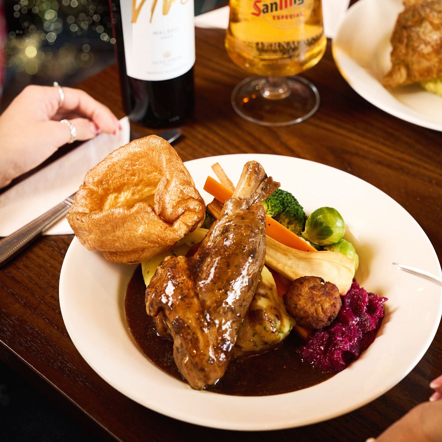 Christmas Day 2025 Lunch, Dinner & Dining at The Dog & Otter in Gr Harwood